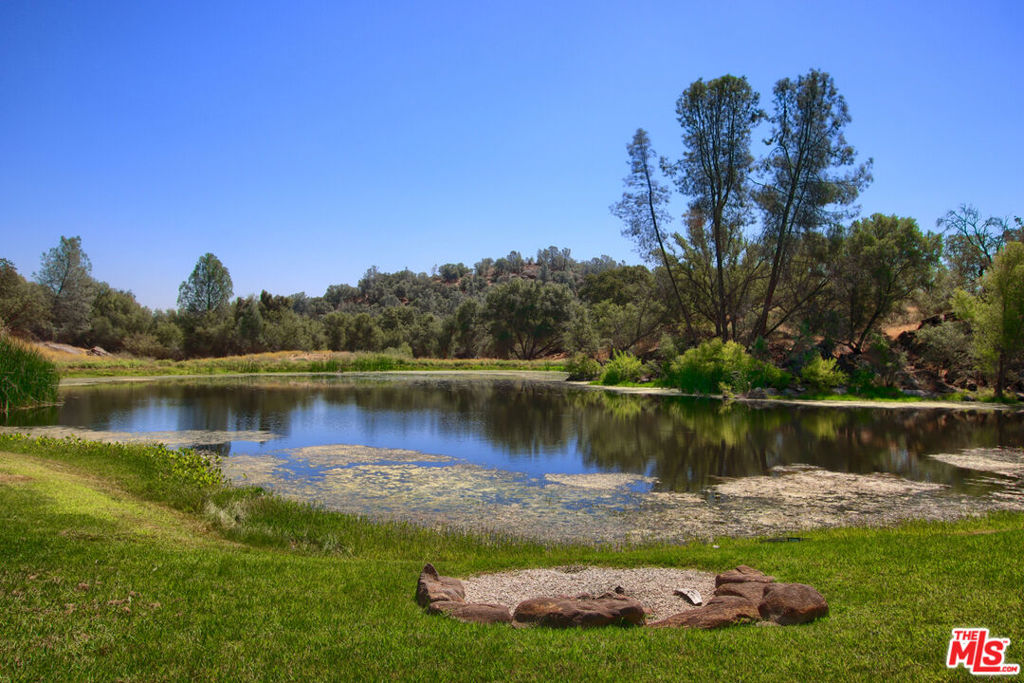 41924 Patrick Ave, Coarsegold, CA 93614