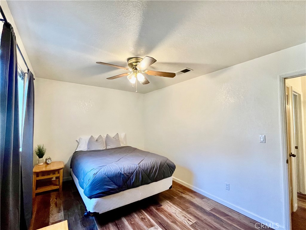 49400 River Park Rd #37, Oakhurst, CA 93644