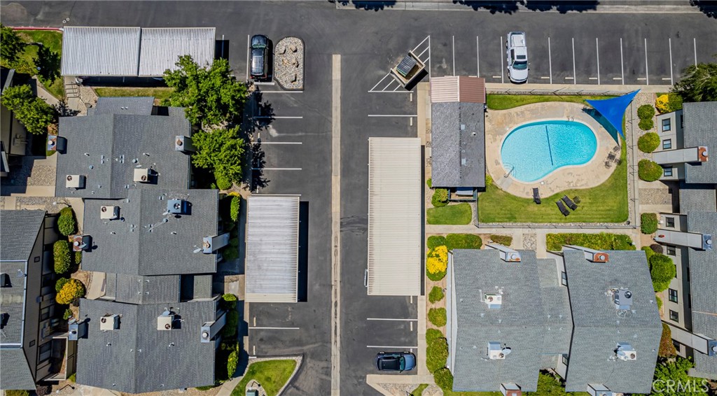 49400 River Park Rd #37, Oakhurst, CA 93644