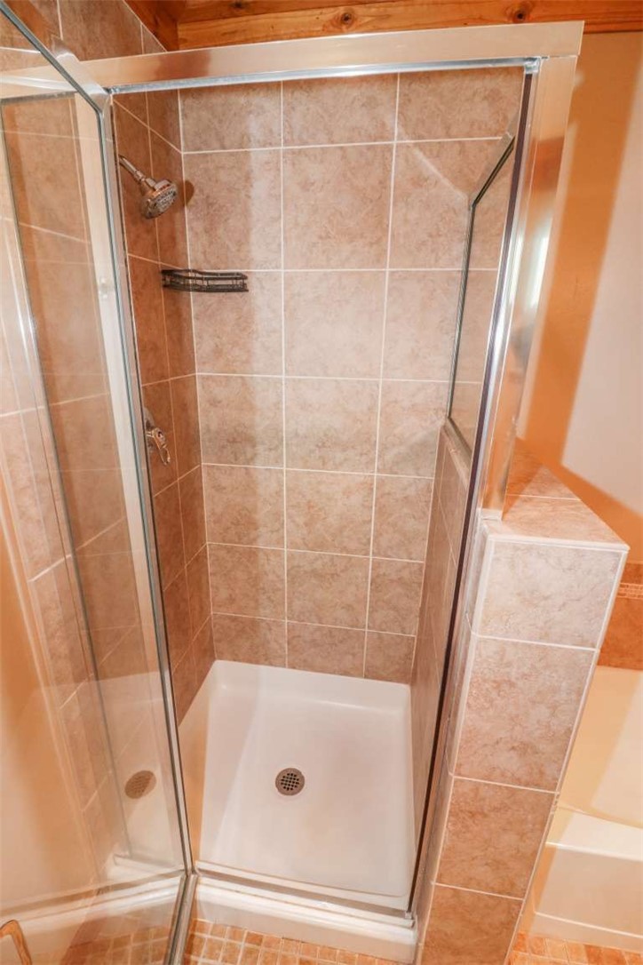 52854 Balsam Dr, Oakhurst, CA 93644