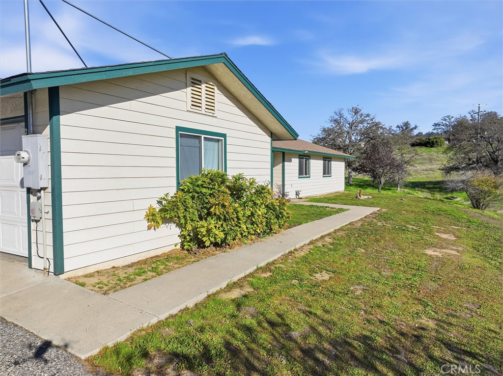 29951 N Lilley Way, Coarsegold, CA 93614