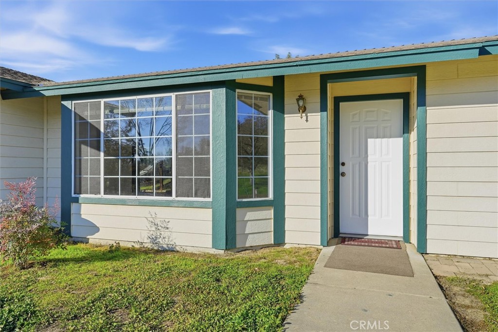 29951 N Lilley Way, Coarsegold, CA 93614