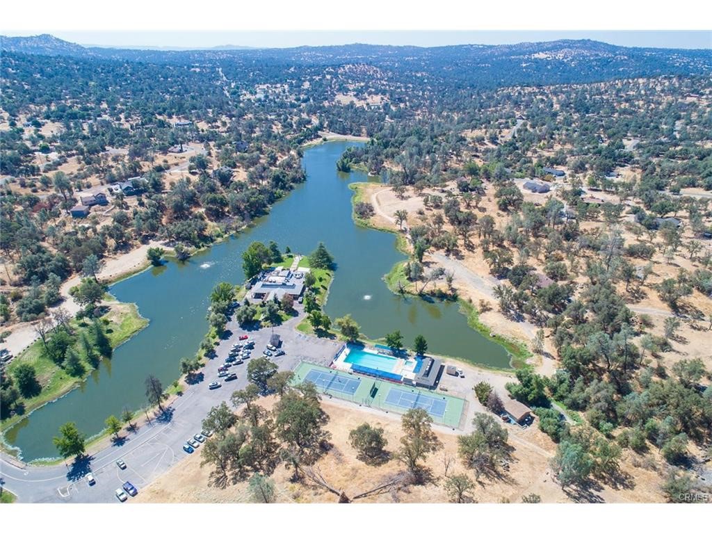 41322 Long Hollow Dr, Coarsegold, CA 93614