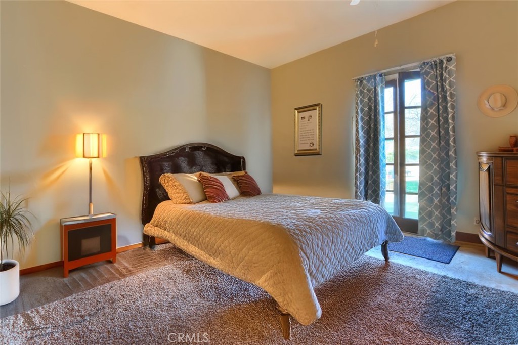 40461 Long Hollow Dr, Coarsegold, CA 93614