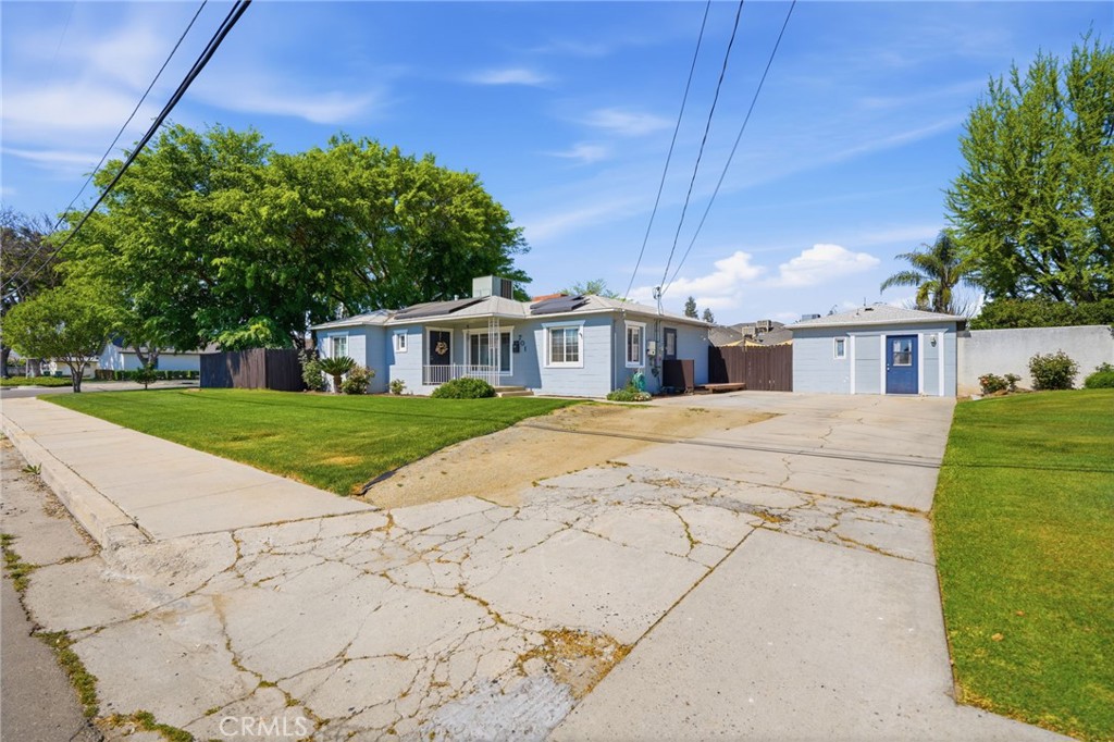 701 Nevada, Kingsburg, CA 93631