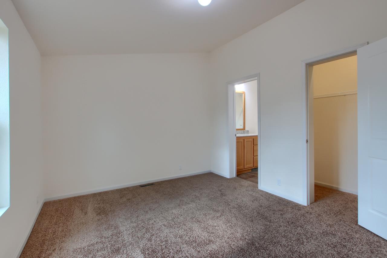 43555 hwy 41 #54, Oakhurst, CA 93644