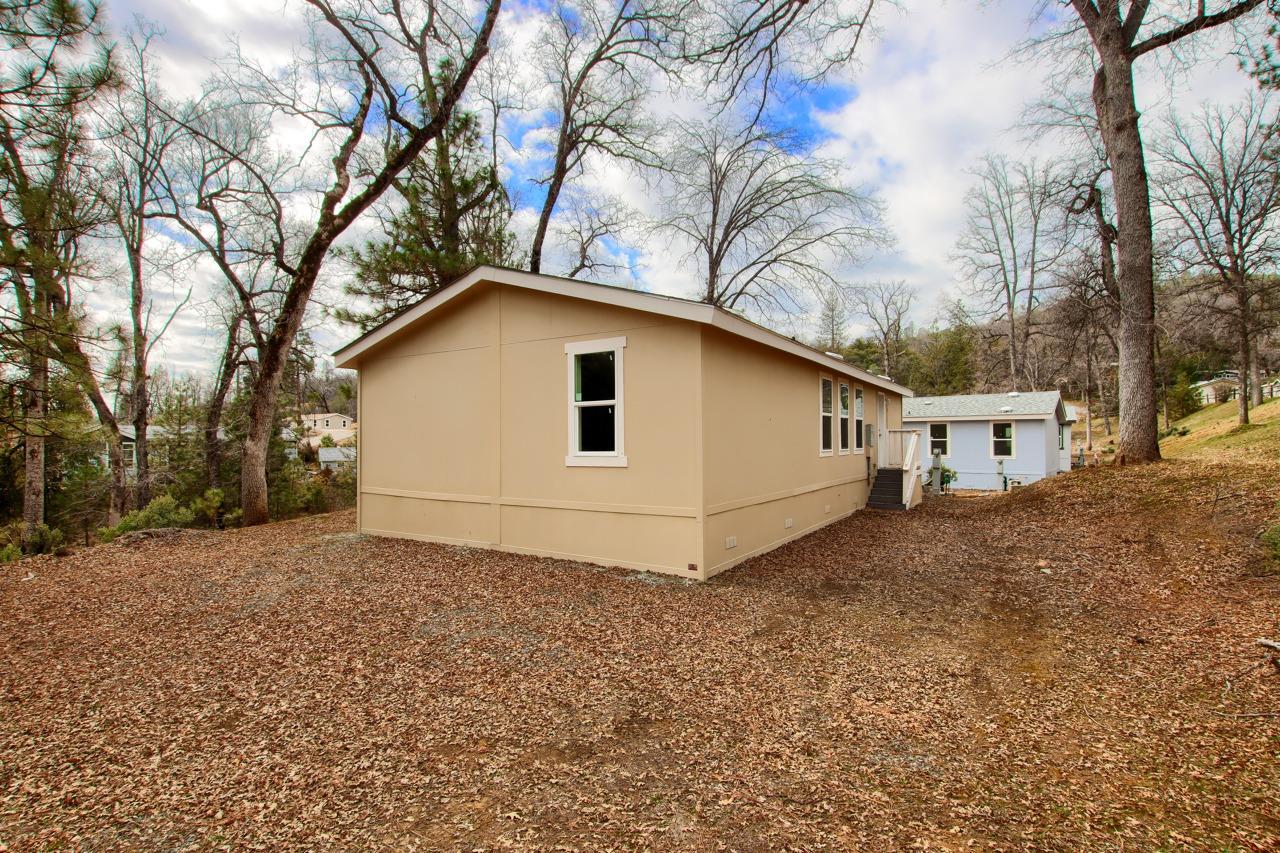 43555 hwy 41 #54, Oakhurst, CA 93644