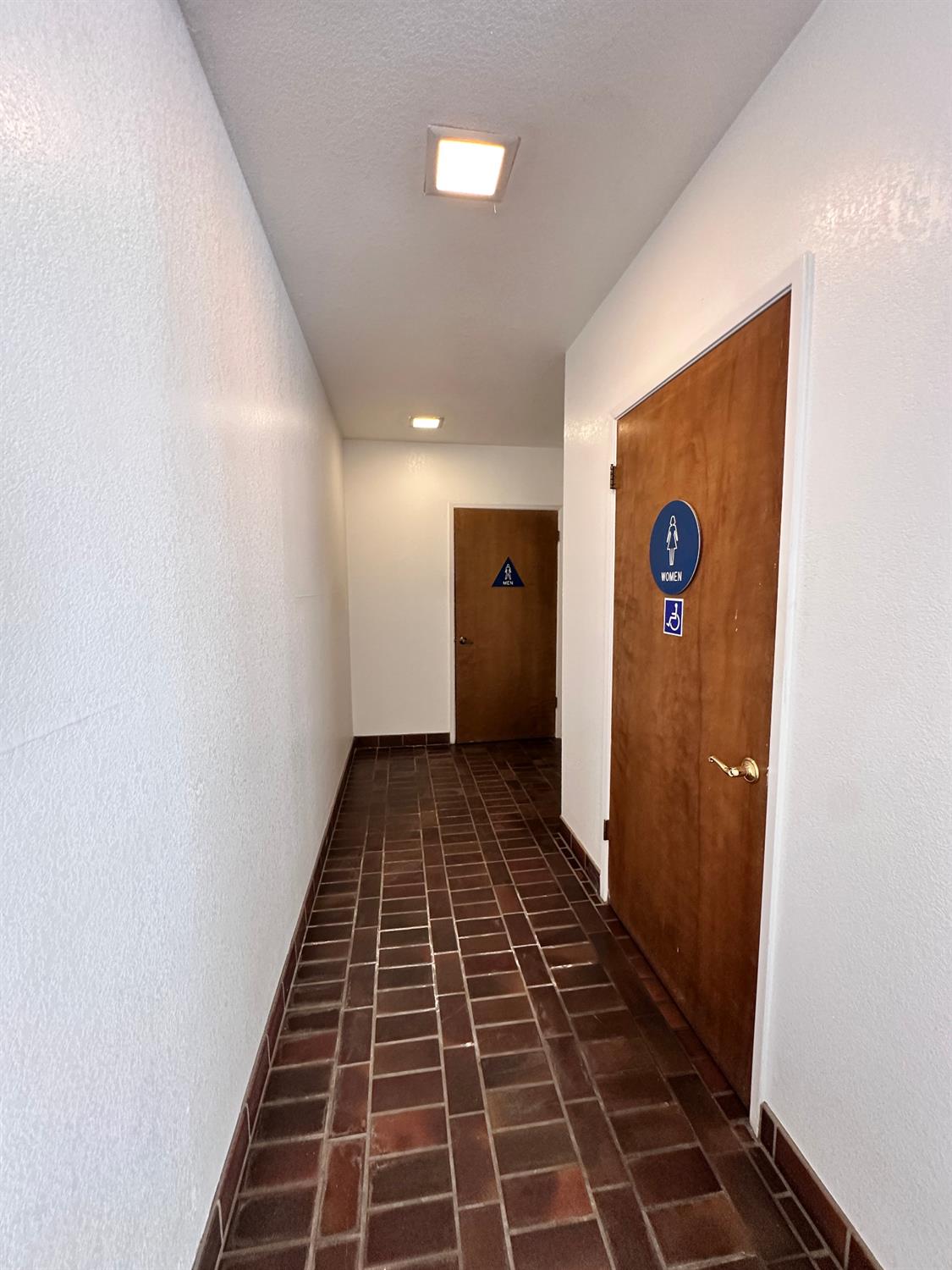 1205 11Th St, Reedley, CA 93654