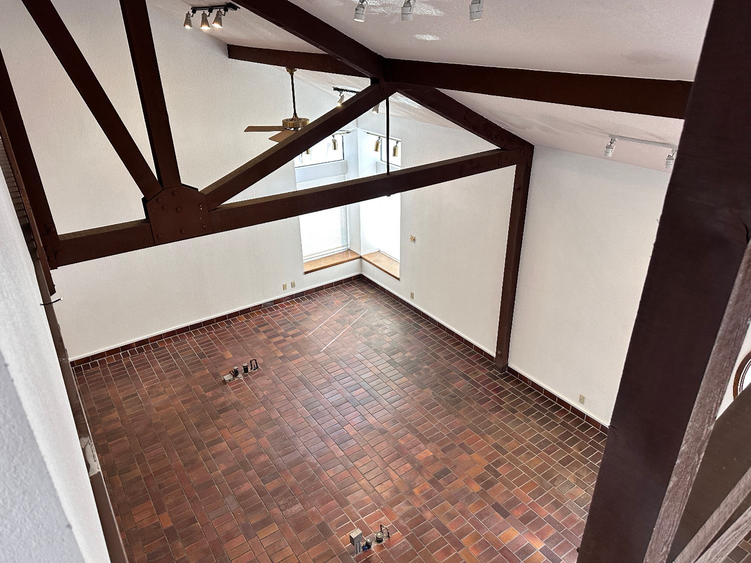 1205 11Th St, Reedley, CA 93654