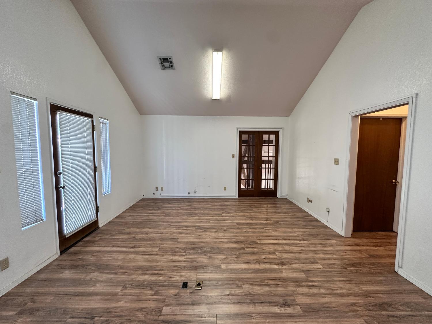 1205 11Th St, Reedley, CA 93654