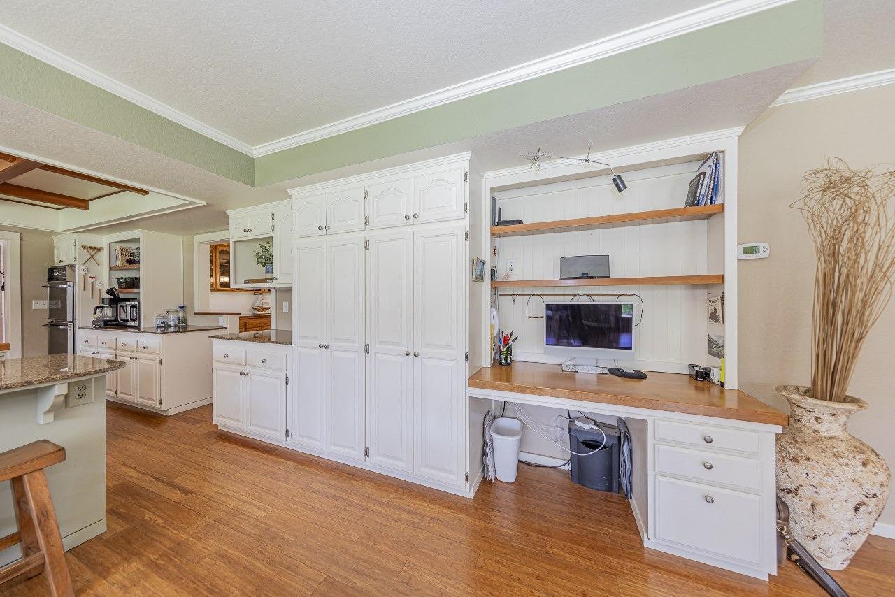 45344 S Oakview Dr, Oakhurst, CA 93644