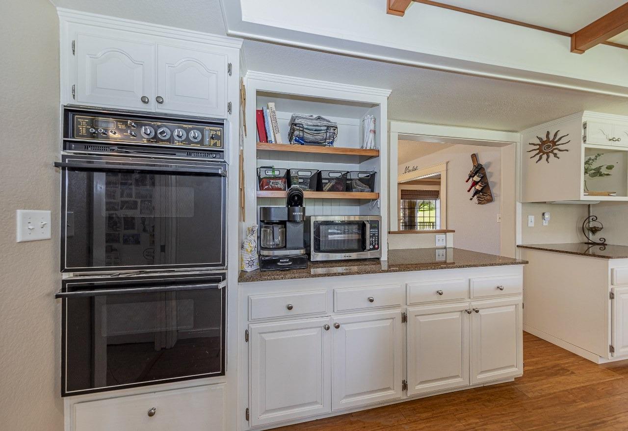 45344 S Oakview Dr, Oakhurst, CA 93644