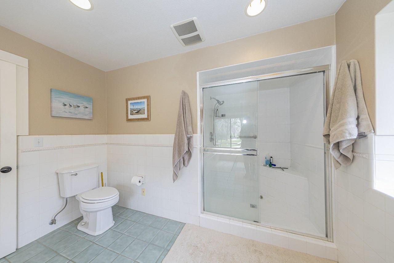 45344 S Oakview Dr, Oakhurst, CA 93644