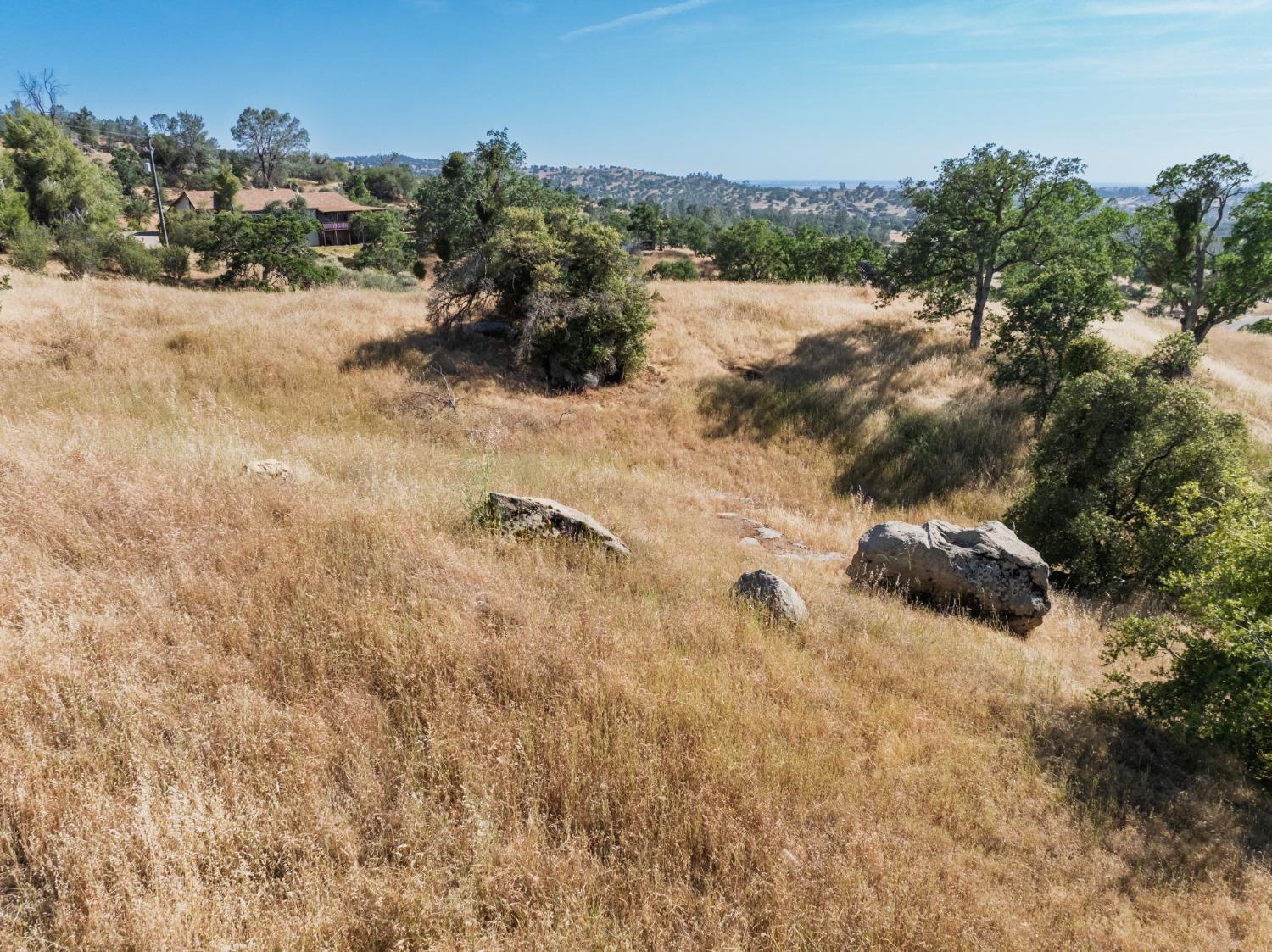 39854 Lilley Mountain Dr, Coarsegold, CA 93614