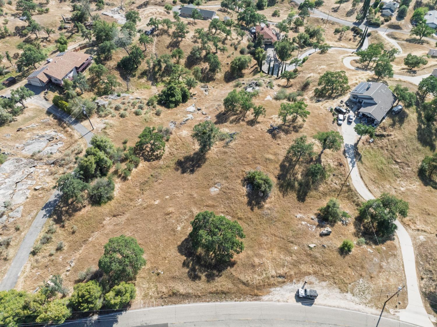 39854 Lilley Mountain Dr, Coarsegold, CA 93614