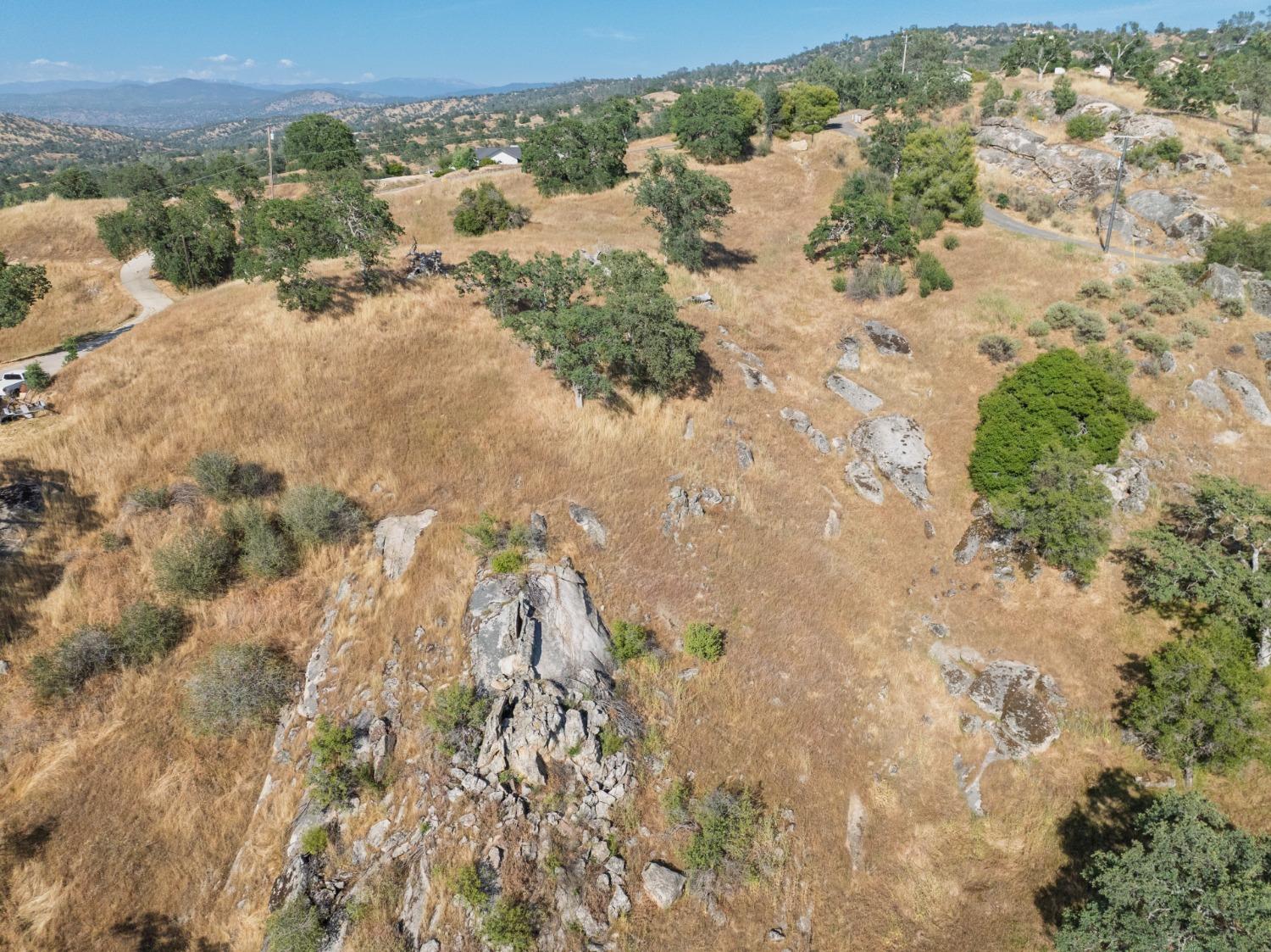 39854 Lilley Mountain Dr, Coarsegold, CA 93614