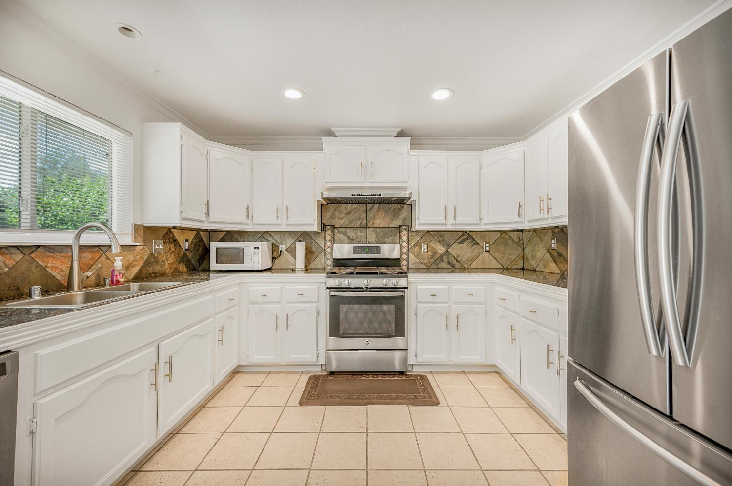 44719 Savage Rd, Coarsegold, CA 93614