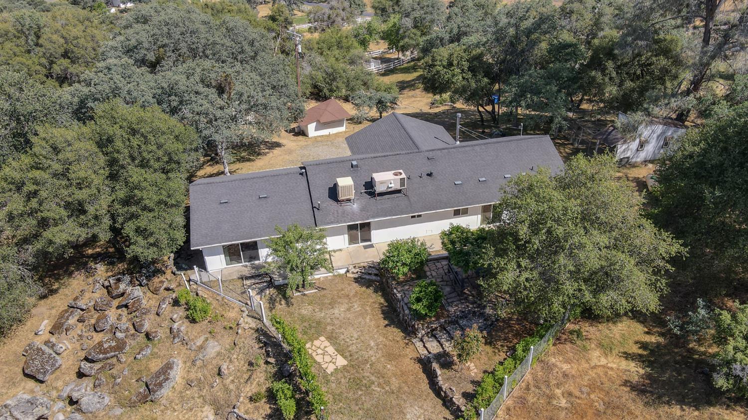 44719 Savage Rd, Coarsegold, CA 93614