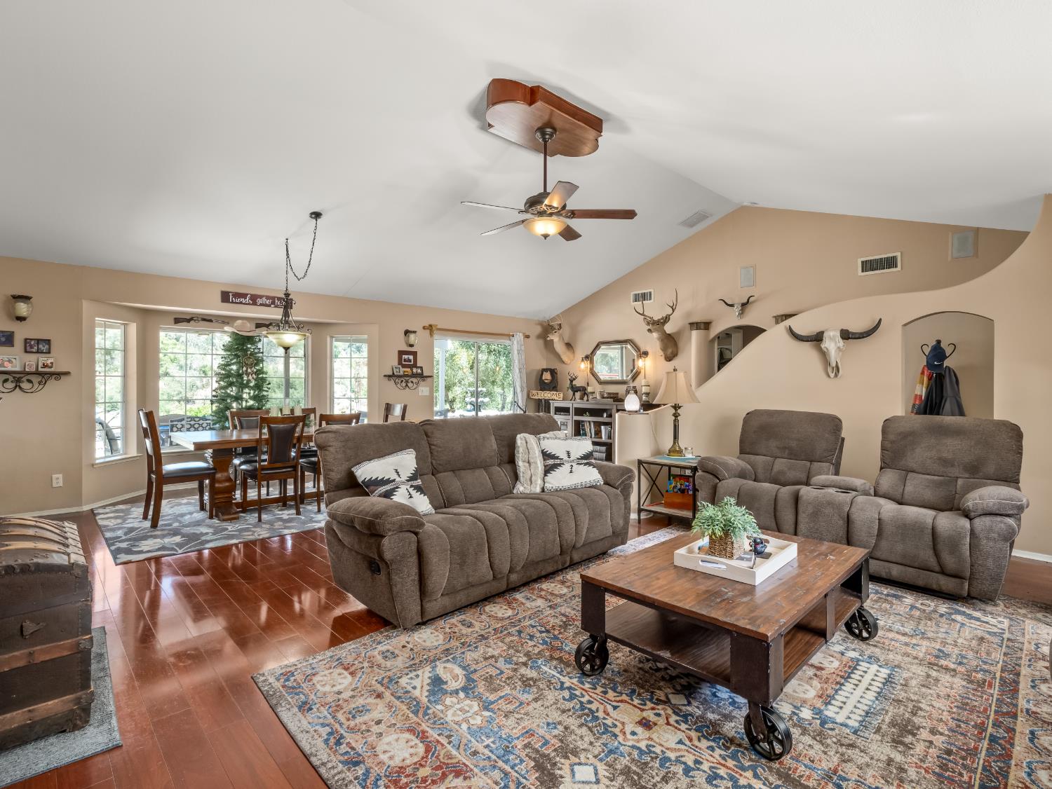 28899 Limestone Way, Coarsegold, CA 93614