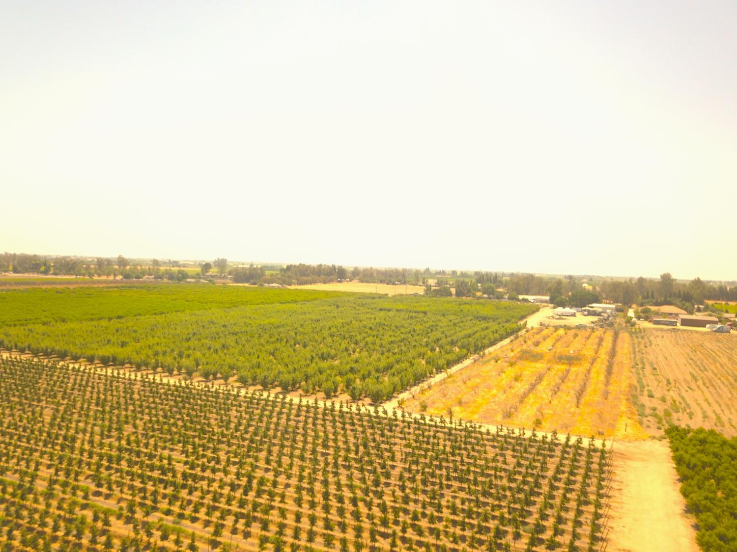 42682 Road 72, Dinuba, CA 93618