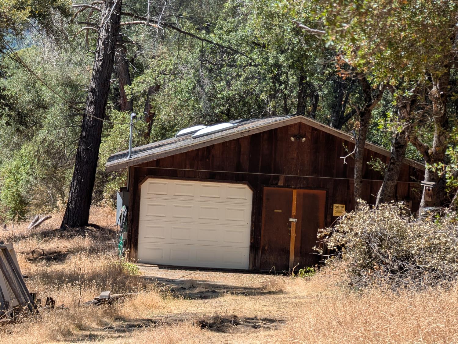 51668 Courtney Ln, Oakhurst, CA 93644