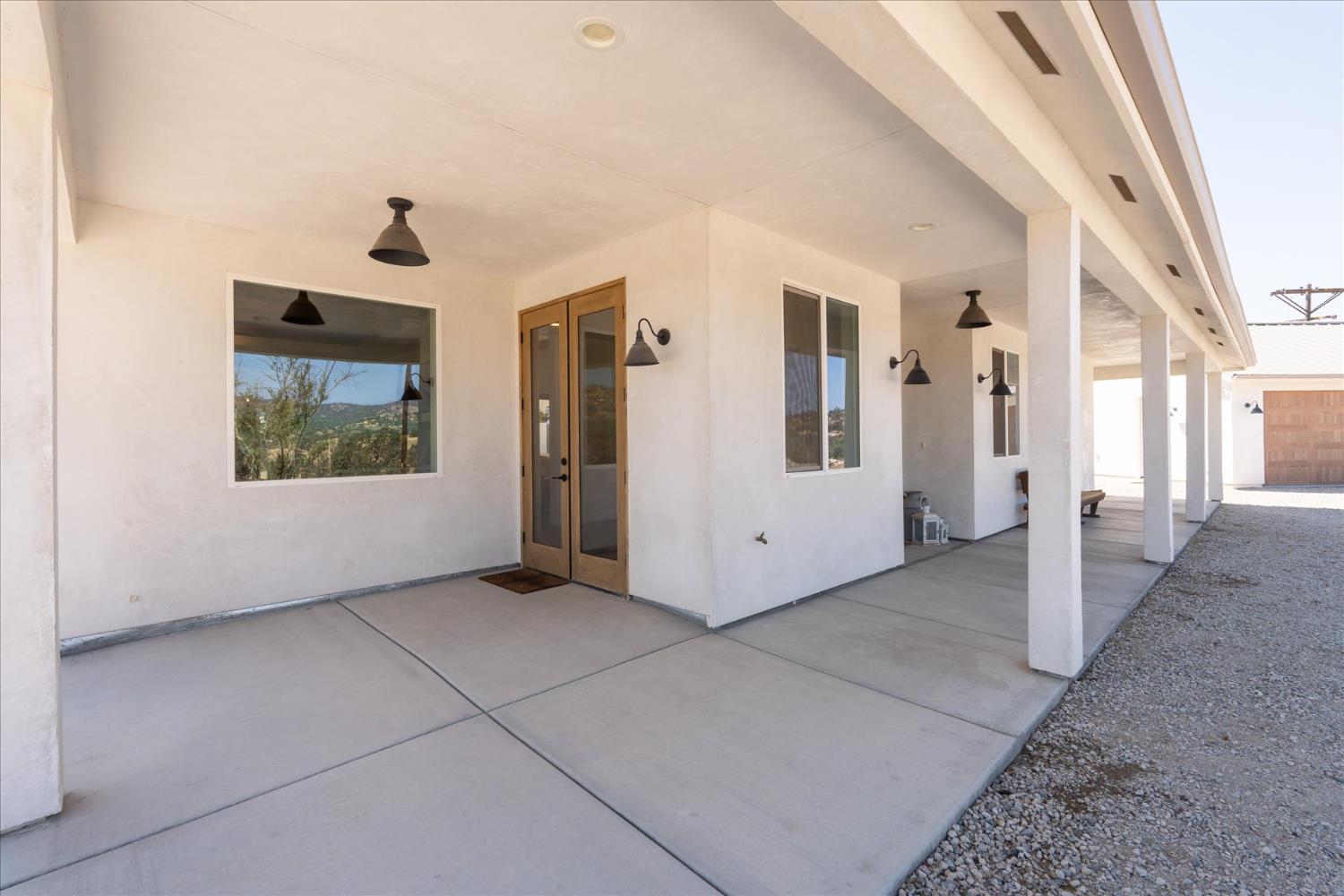 28022 Yosemite Springs Pkwy, Coarsegold, CA 93614