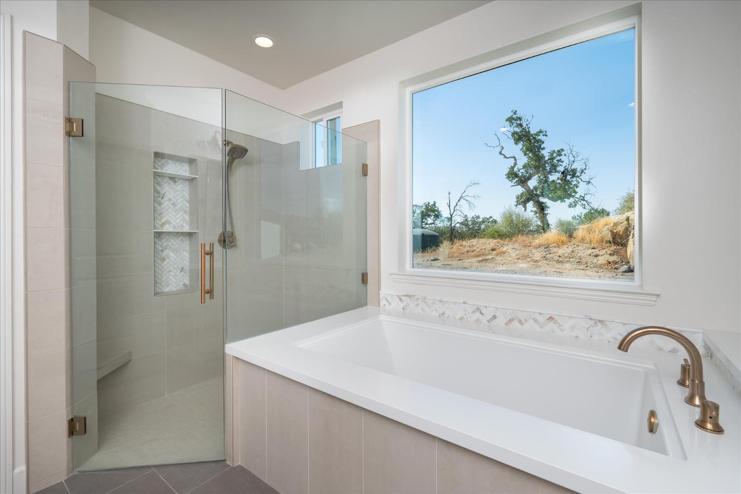 28022 Yosemite Springs Pkwy, Coarsegold, CA 93614