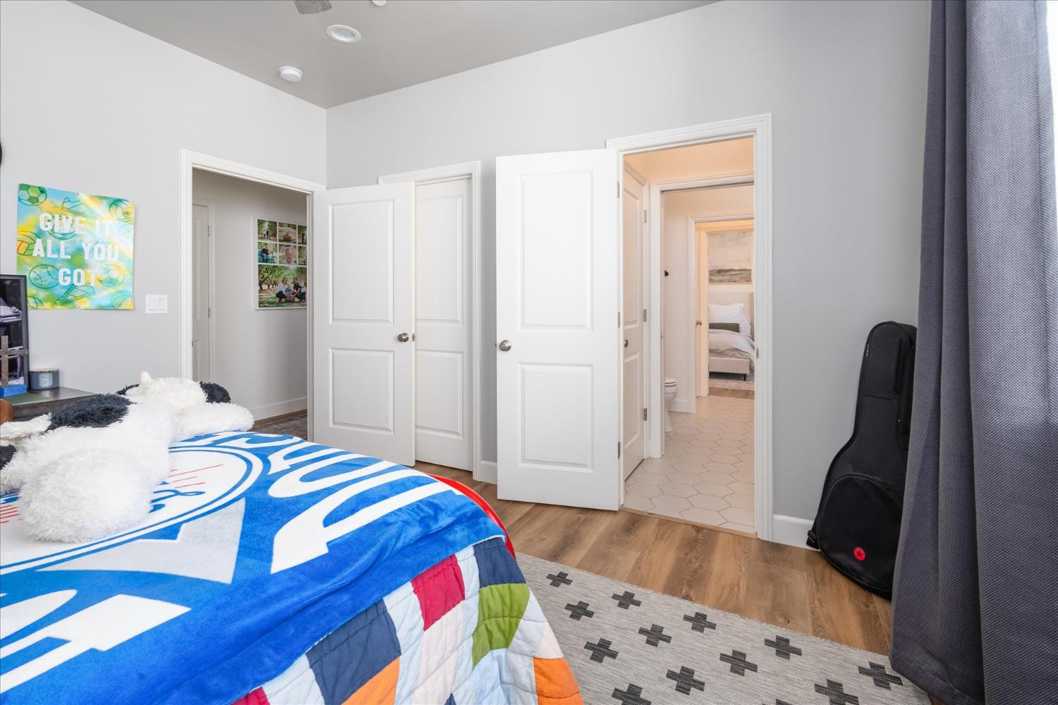 28022 Yosemite Springs Pkwy, Coarsegold, CA 93614