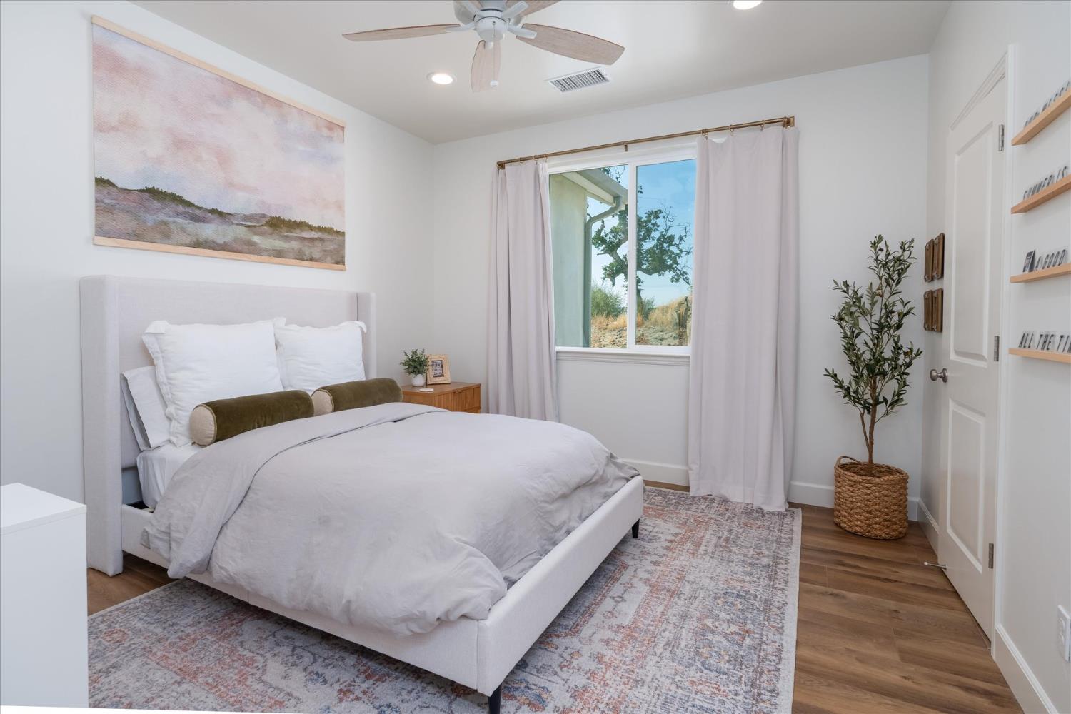 28022 Yosemite Springs Pkwy, Coarsegold, CA 93614