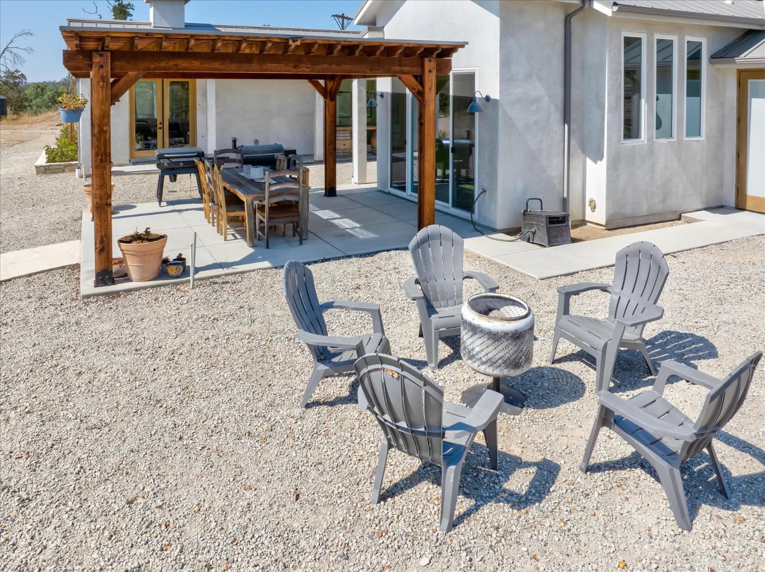 28022 Yosemite Springs Pkwy, Coarsegold, CA 93614