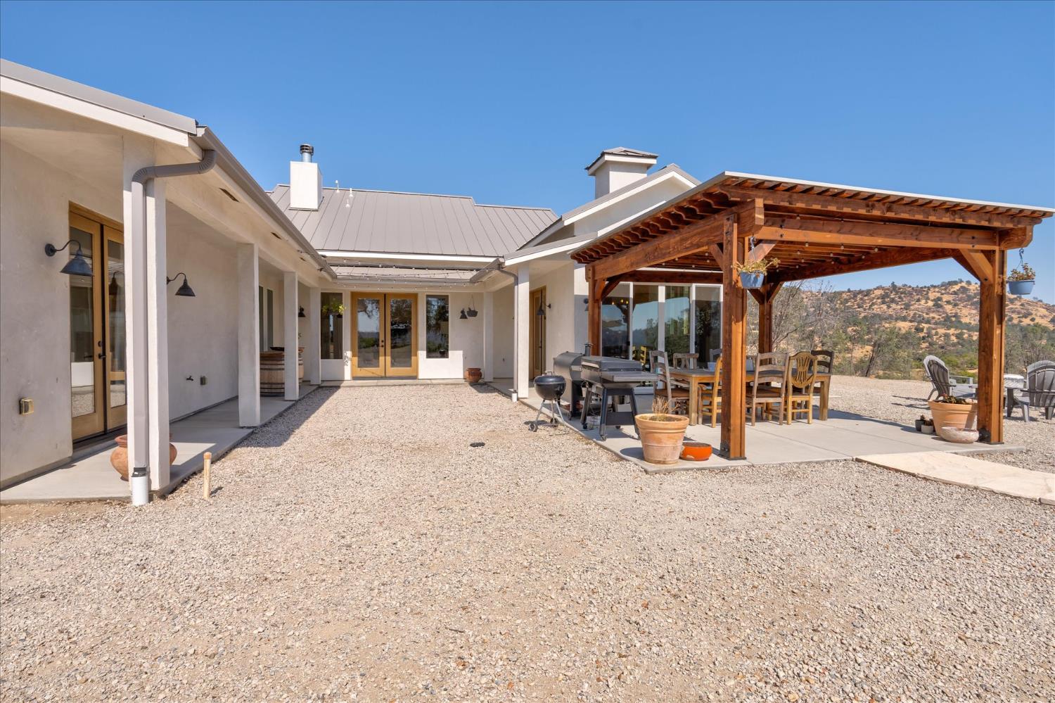 28022 Yosemite Springs Pkwy, Coarsegold, CA 93614