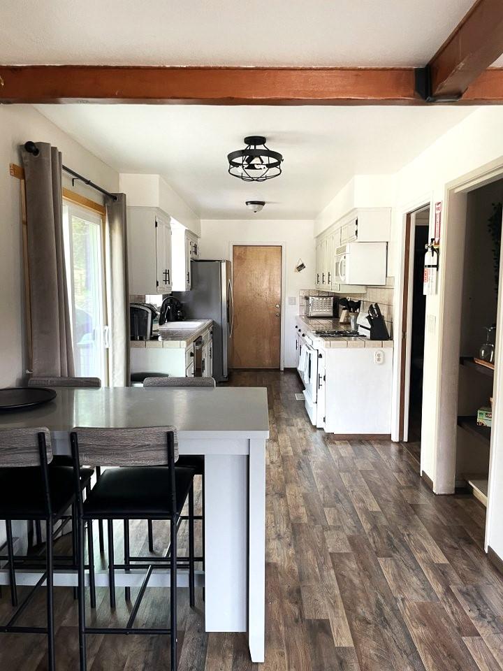 43149 W Sugar Pine Dr, Oakhurst, CA 93644