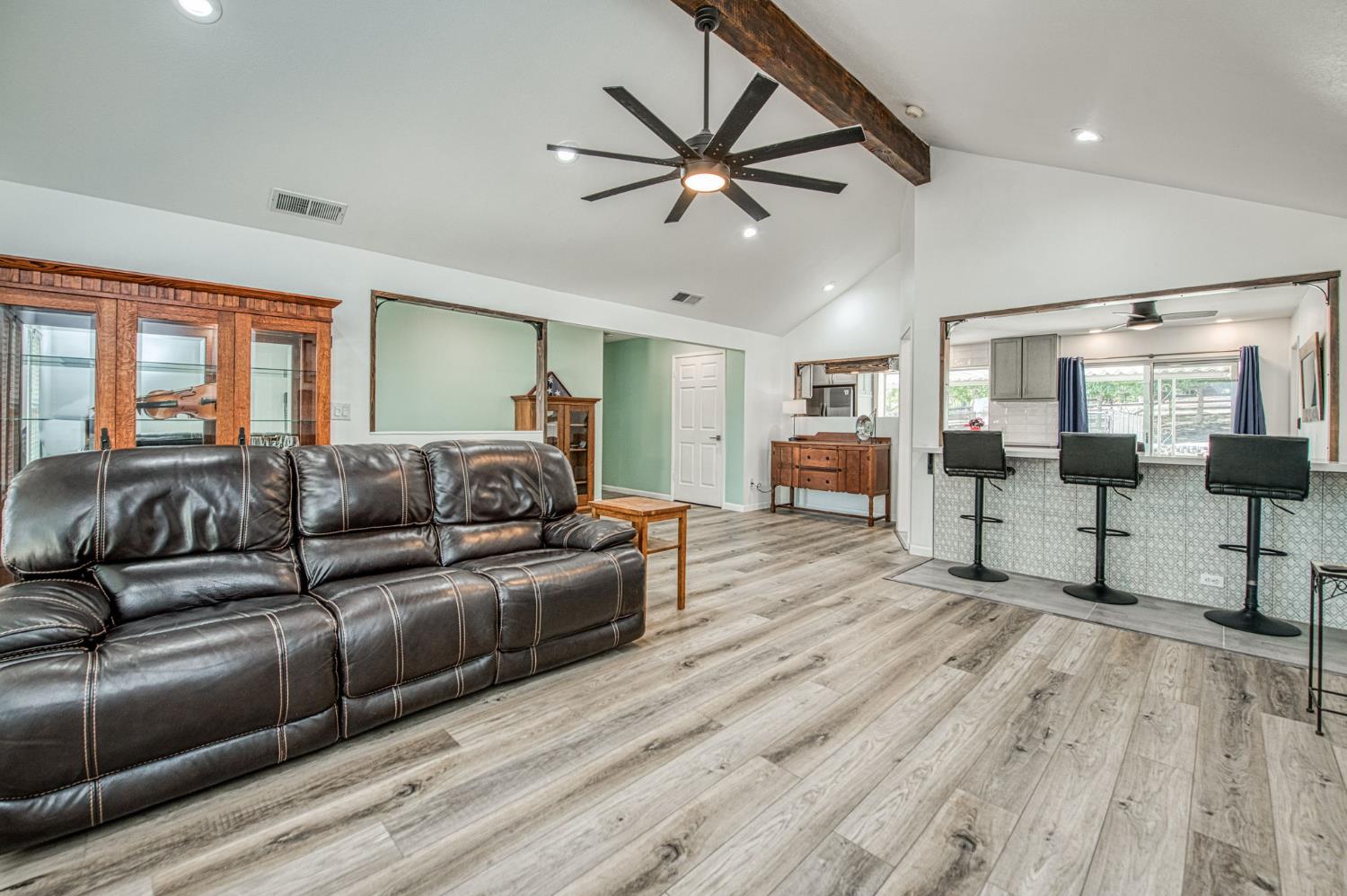 41981 Wild Horse Ct, Coarsegold, CA 93614