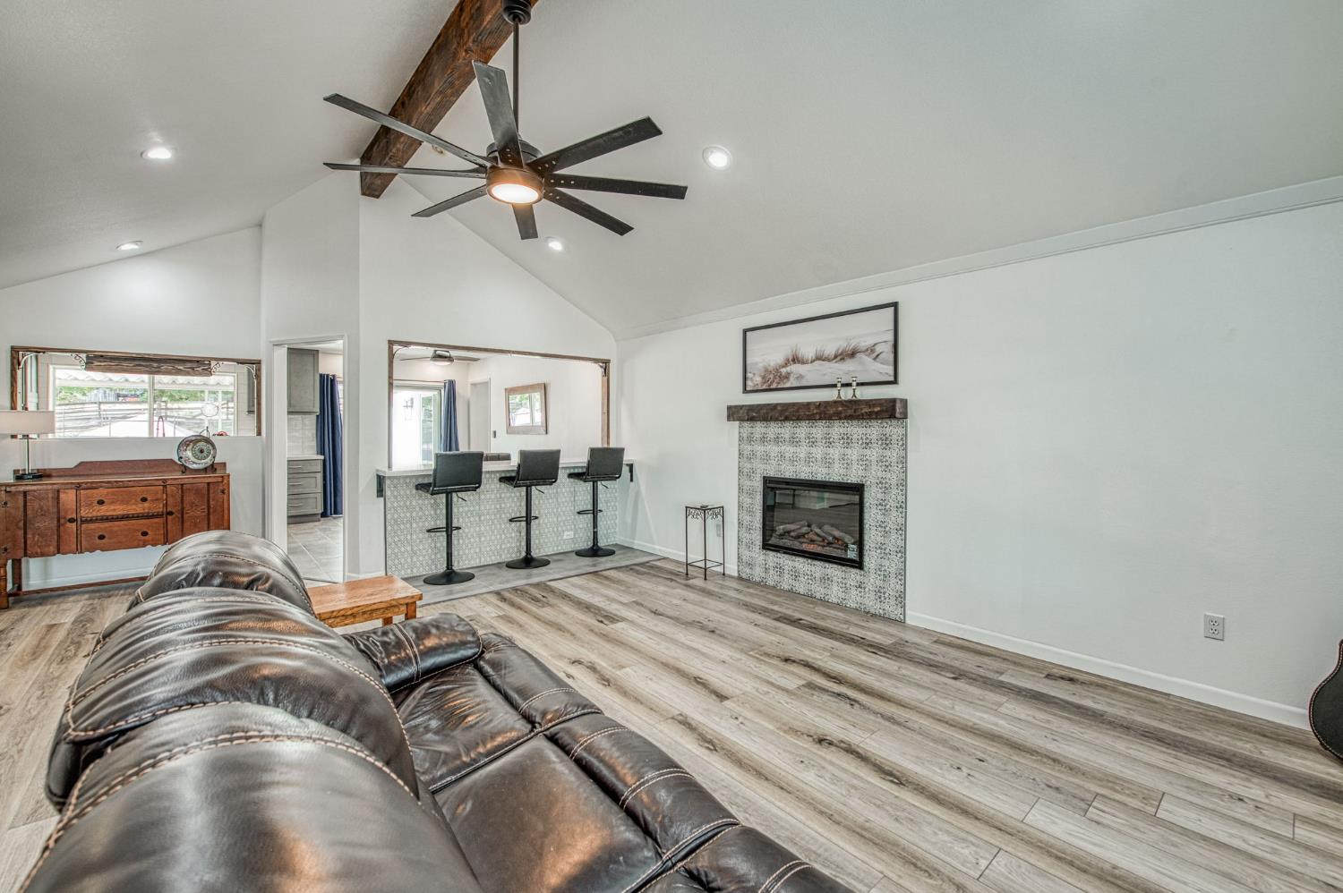 41981 Wild Horse Ct, Coarsegold, CA 93614