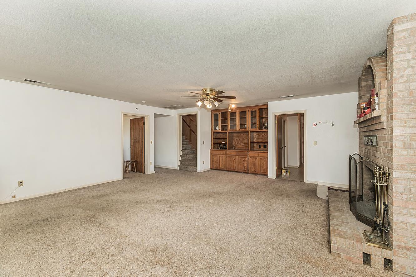 41179 Road 52, Reedley, CA 93654