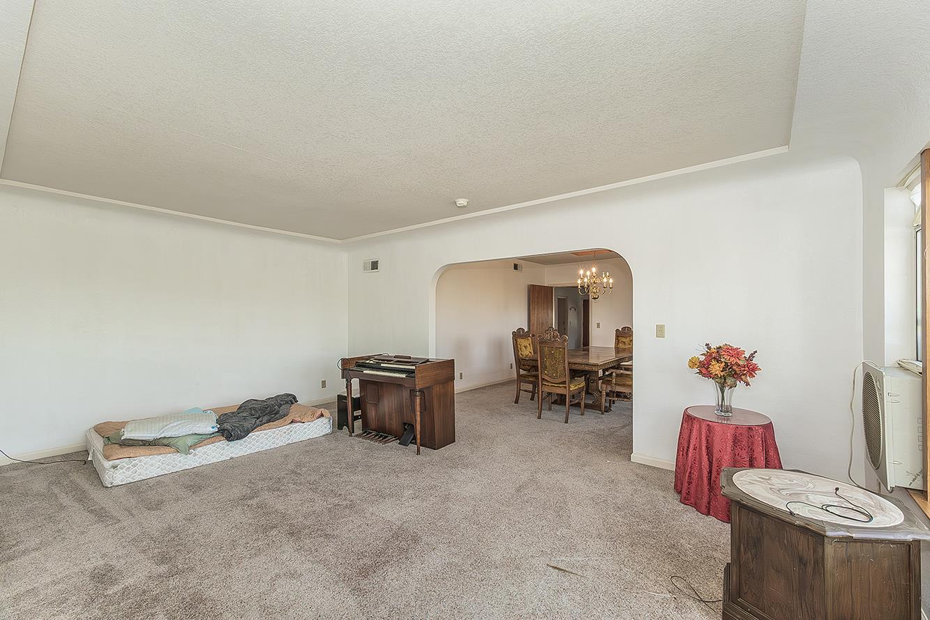 41179 Road 52, Reedley, CA 93654