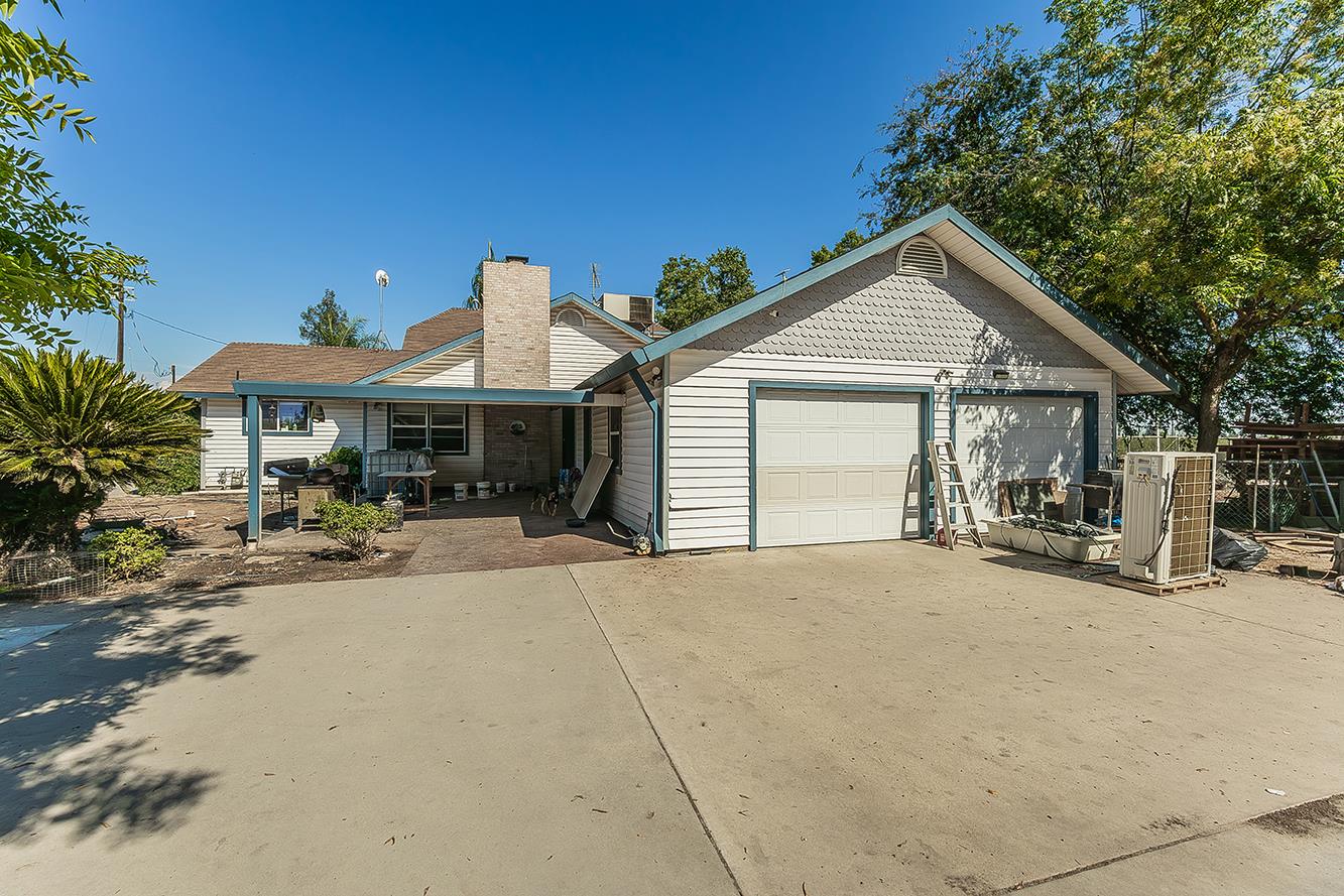 41179 Road 52, Reedley, CA 93654