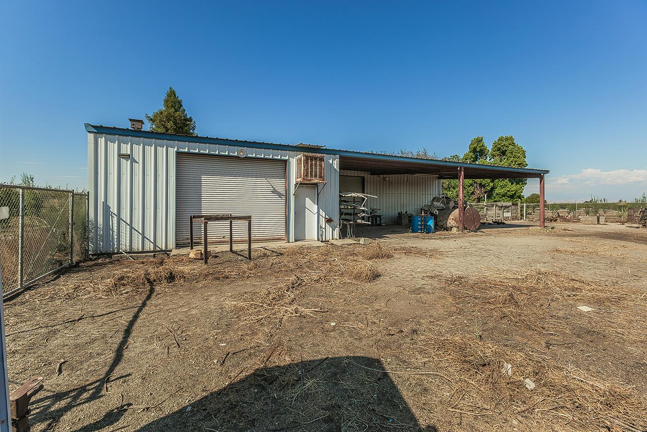 41179 Road 52, Reedley, CA 93654