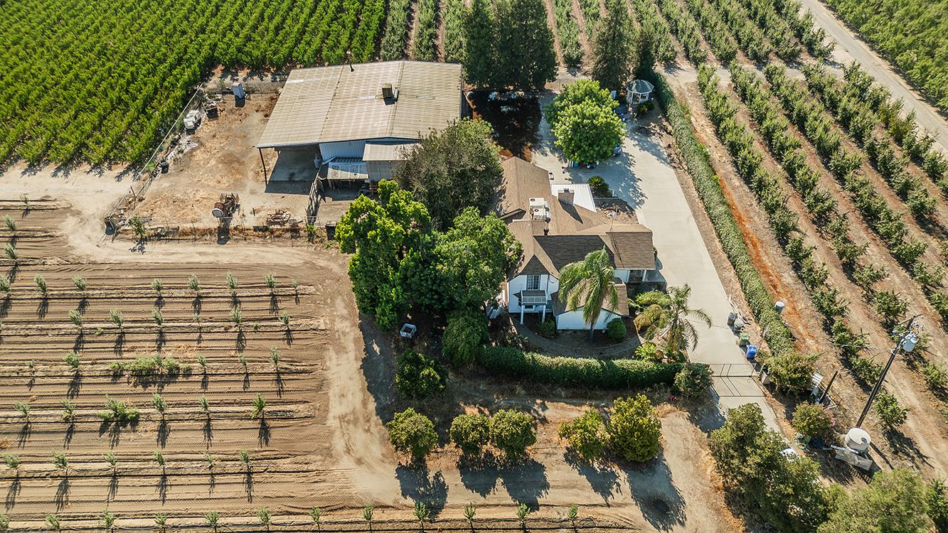 41179 Road 52, Reedley, CA 93654