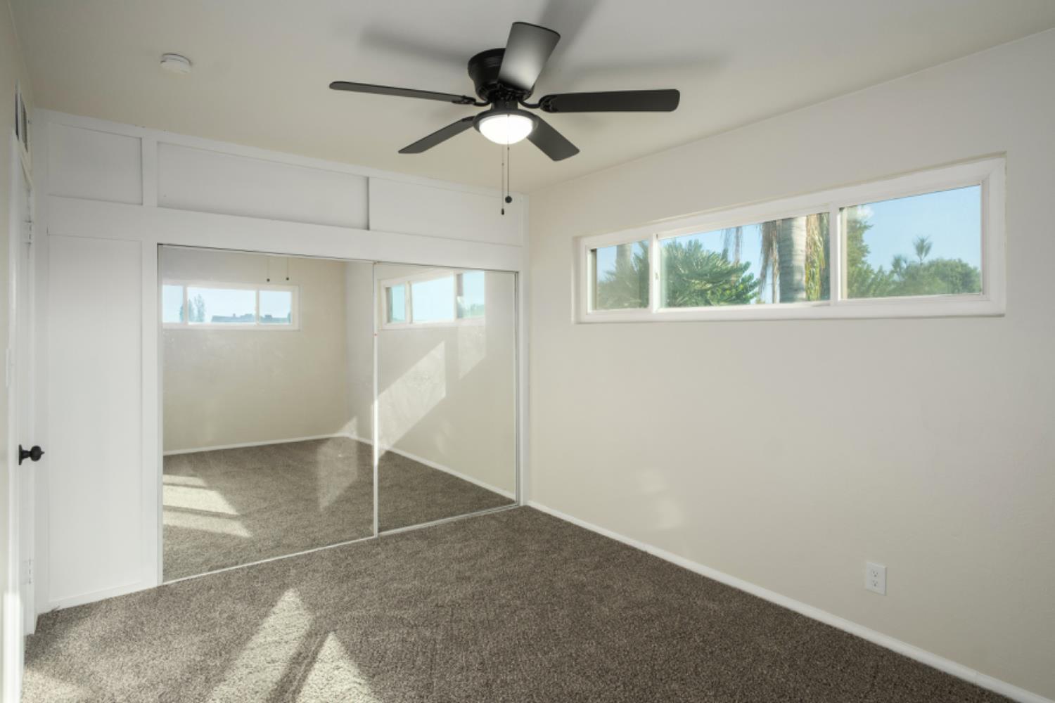 501 E Princeton Ave, Dinuba, CA 93618