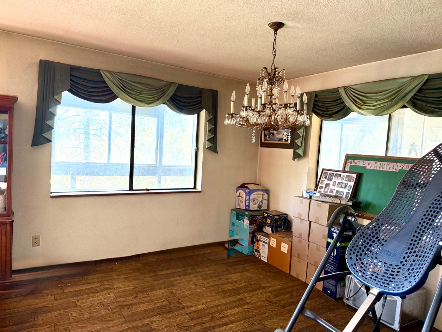 38088 Serpa Canyon Rd, Coarsegold, CA 93614