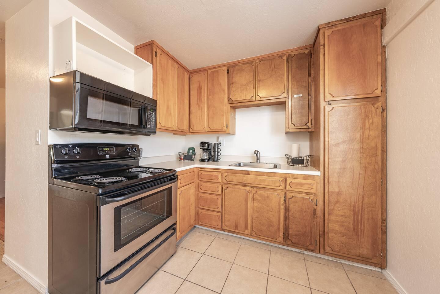 50689 Critter Creek Ln, Oakhurst, CA 93644