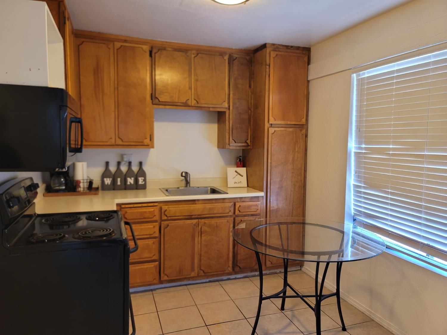 50689 Critter Creek Ln, Oakhurst, CA 93644