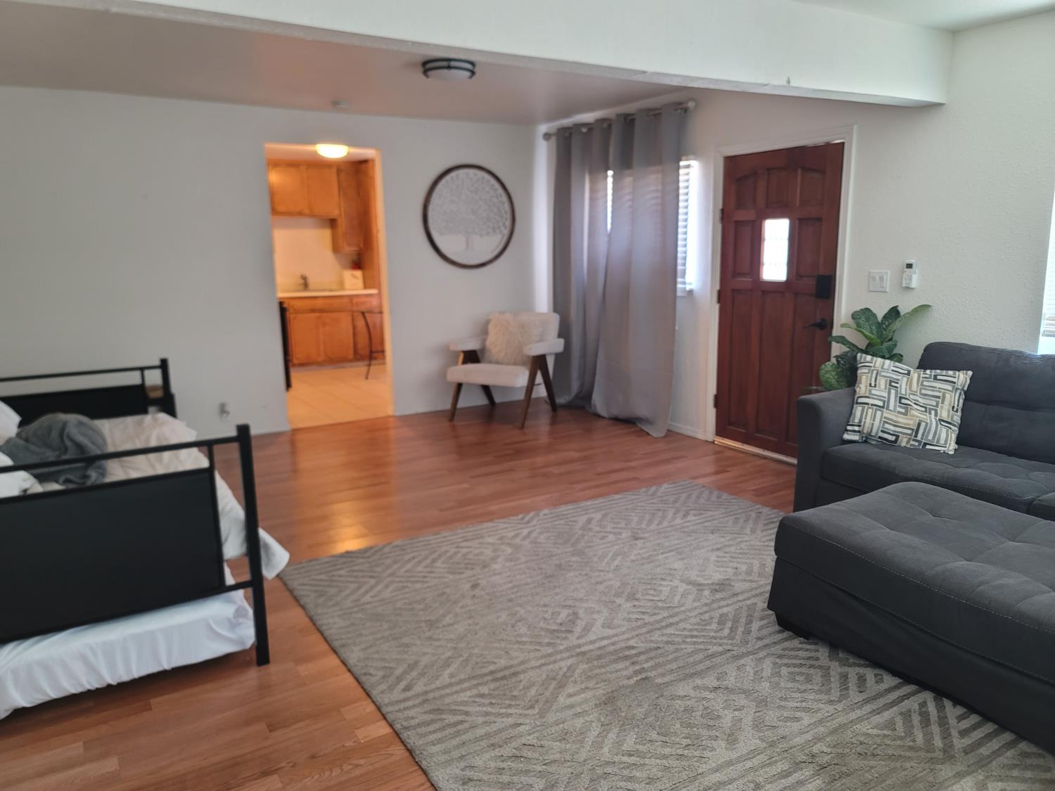 50689 Critter Creek Ln, Oakhurst, CA 93644