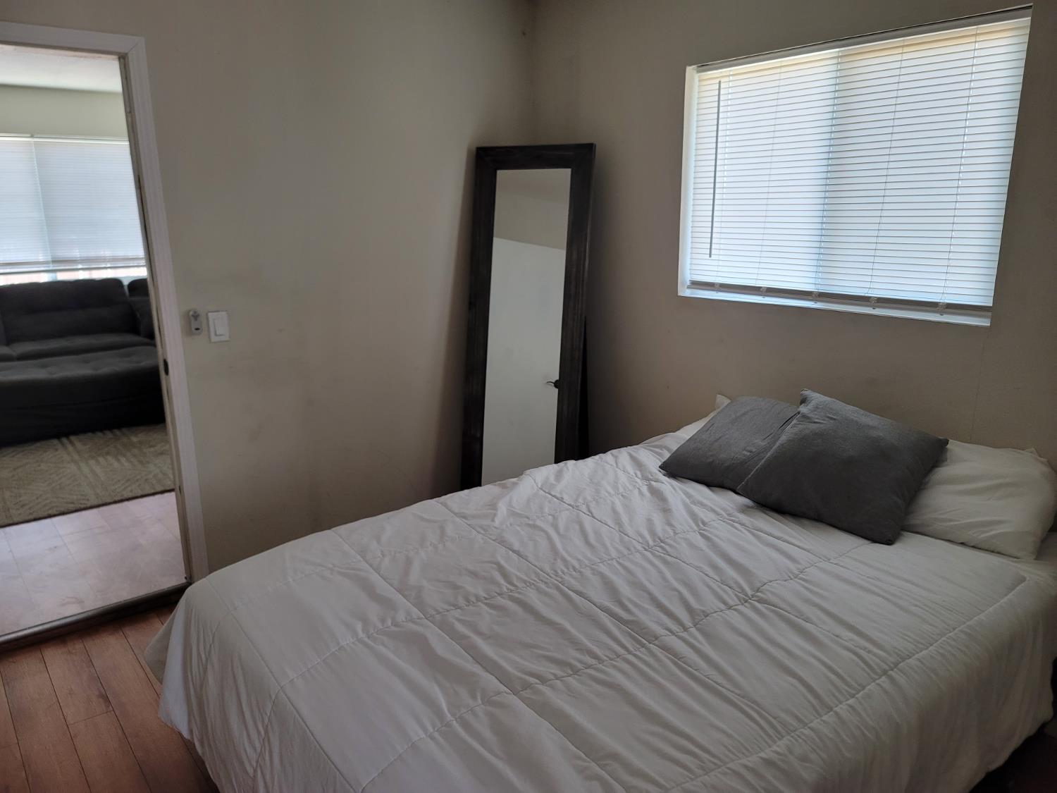 50689 Critter Creek Ln, Oakhurst, CA 93644