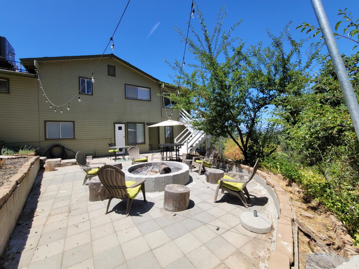 50689 Critter Creek Ln, Oakhurst, CA 93644