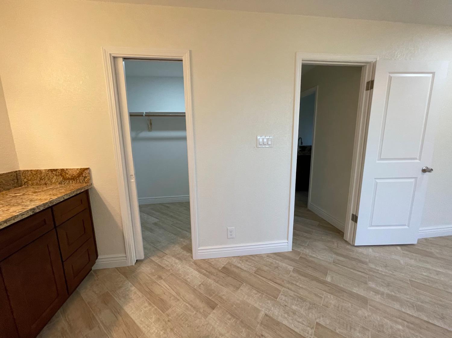 19342 E South Ave, Reedley, CA 93654