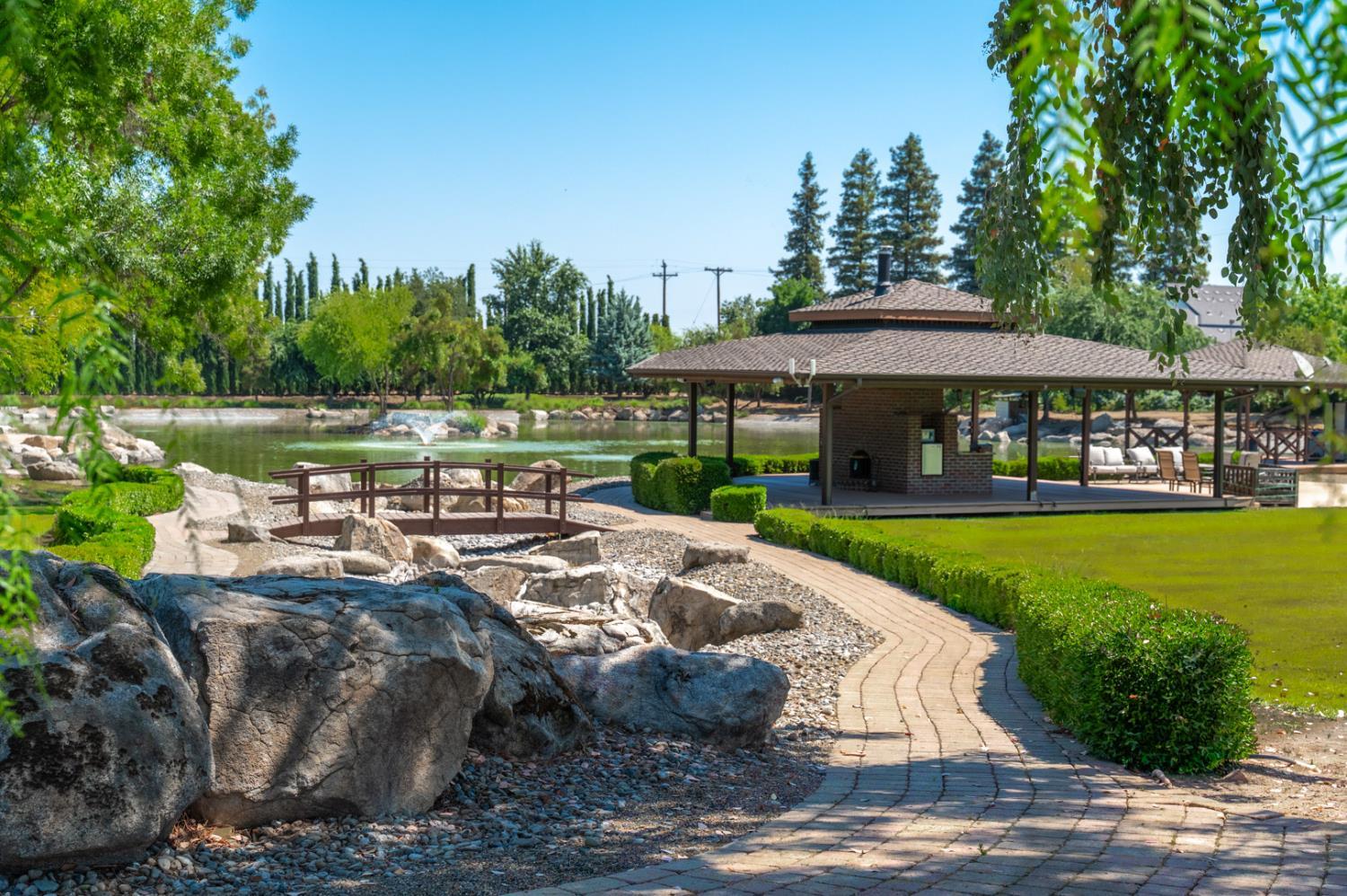 13715 E Nebraska, Kingsburg, CA 93631