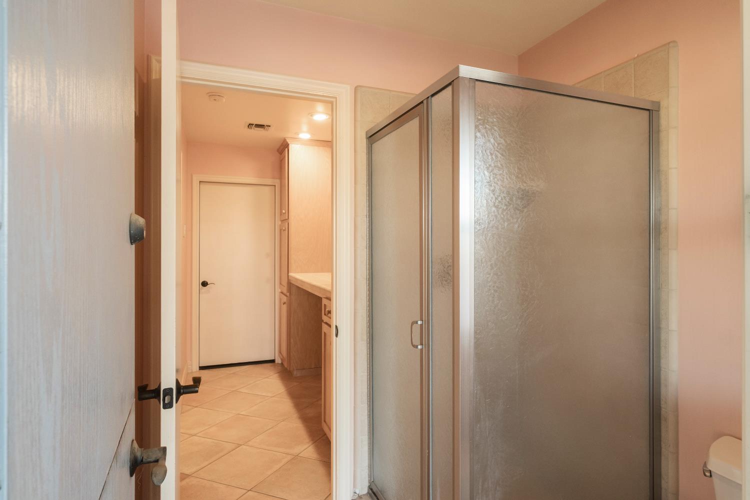 19282 E South Ave, Reedley, CA 93654