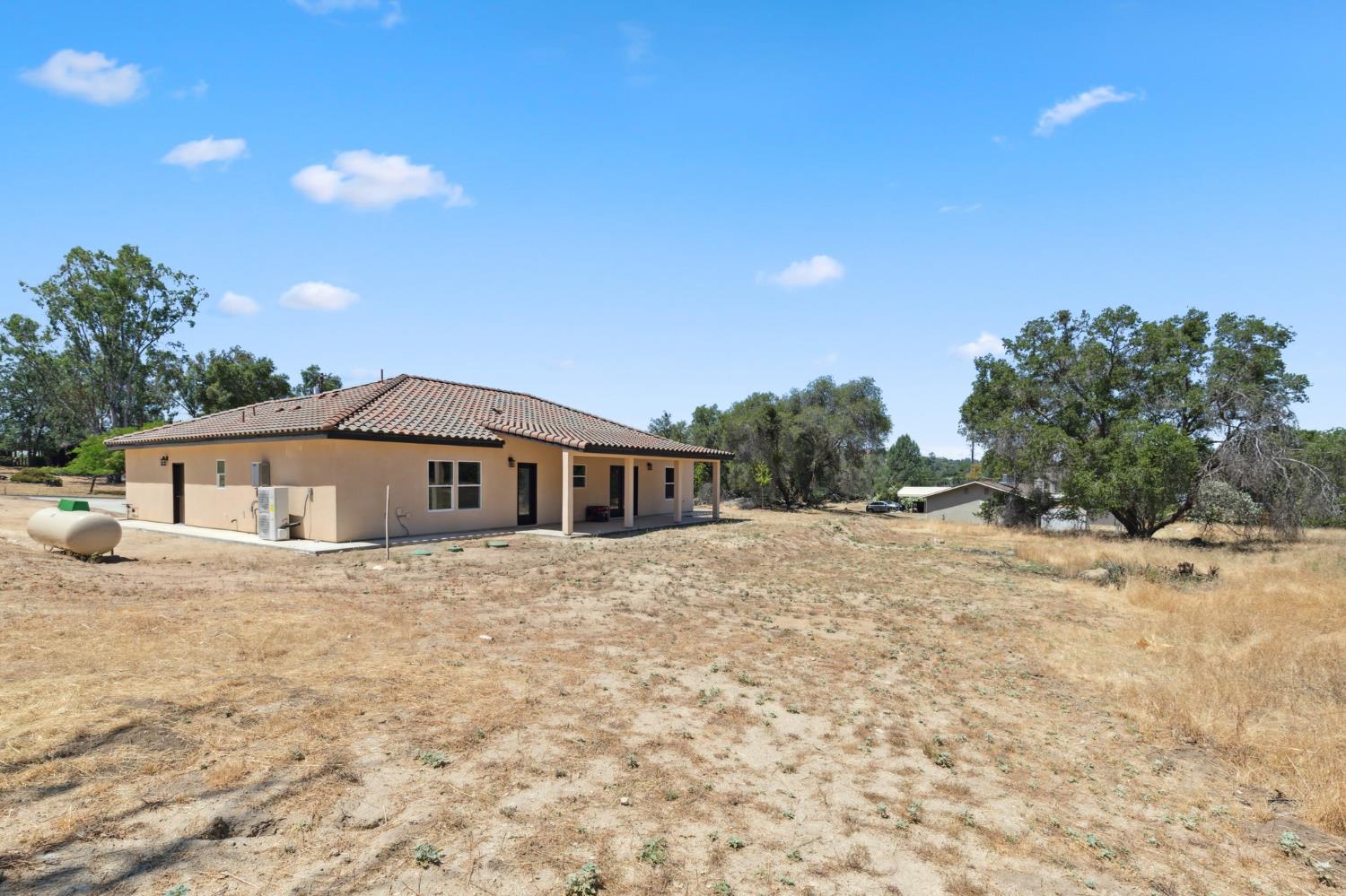 31007 Revis Rd, Coarsegold, CA 93614